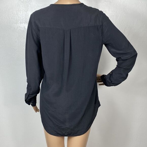 Equipment Femme Black Silk Hi Low Button Front Long Sleeves Blouse - Picture 6 of 12